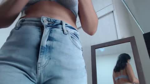 ariacoral online show from 11, 11, 2025