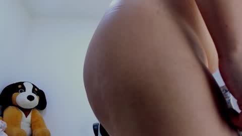 ariacoral online show from 28, 4, 2026