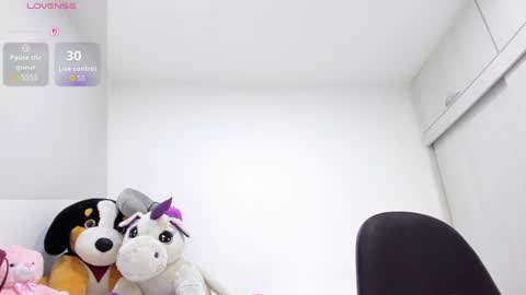 ariacoral online show from 10, 7, 2026
