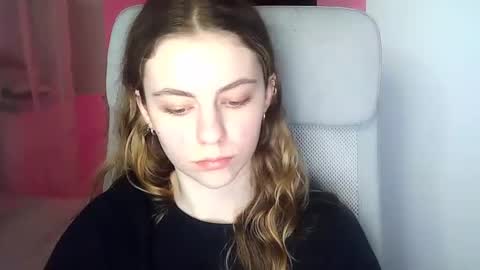 AriaCreazy online show from 12, 2, 2025