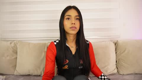 Snapshot of ariadna5 chatting on 26, 1, 2025 ARIADNA online show from 26, 1, 2025