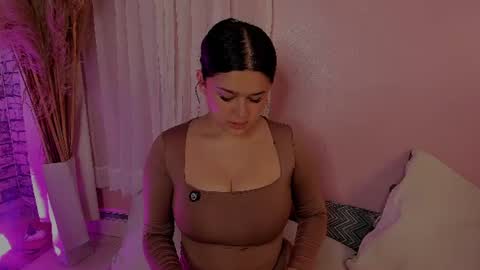 -  -. .- Ariadna -. .-  - online show from 9, 6, 2026