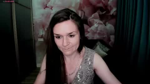 Snapshot of ariagrays chatting on 2, 7, 2026 AriaGray online show from 2, 7, 2026