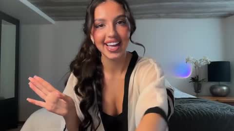 Snapshot of ariajackson chatting on 10, 9, 2025 Aria online show from 10, 9, 2025