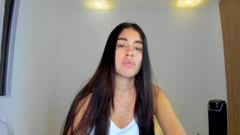 Aria Montgomery online show from 27, 3, 2026