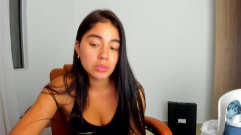 Aria Montgomery online show from 23, 4, 2026