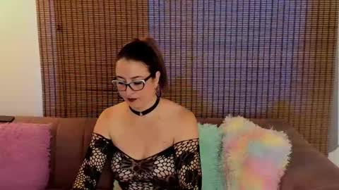 Ariana Cruz online show from 26, 4, 2026