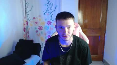 ariana_esteban07 online show from 3, 3, 2026