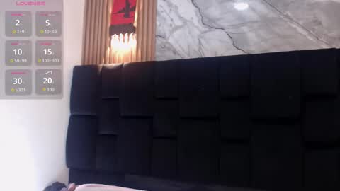 ariana_hill_ online show from 28, 10, 2025