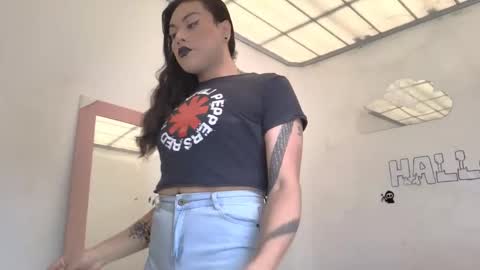 Snapshot of ariana_rodriguez_ chatting on 26, 10, 2025 Ariana Rodriguez trans Girl online show from 26, 10, 2025