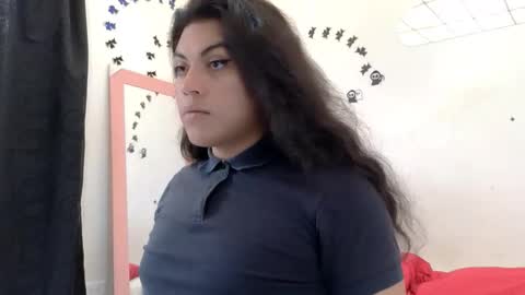 Snapshot of ariana_rodriguez_ chatting on 6, 1, 2026 Ariana Rodriguez trans Girl online show from 6, 1, 2026