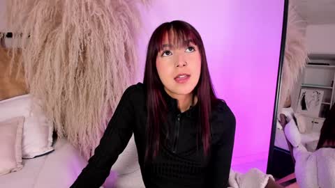 Ariana  online show from 9, 1, 2025