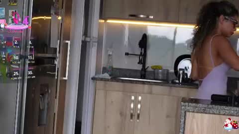 cristina online show from 5, 7, 2026