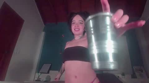 ariana_whitee online show from 20, 11, 2025