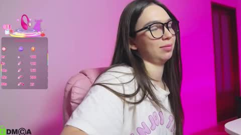 Snapshot of arianahot777 chatting on 26, 11, 2025 arianahot777 online show from 26, 11, 2025