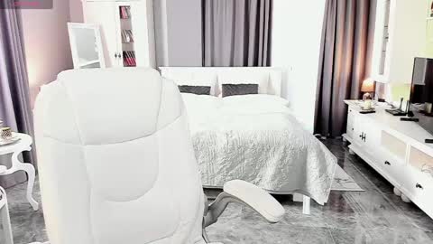 Ana online show from 28, 4, 2026