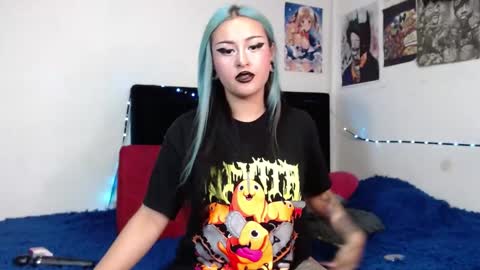 help me 100 hands up my OF is Free  online show from 23, 2, 2025