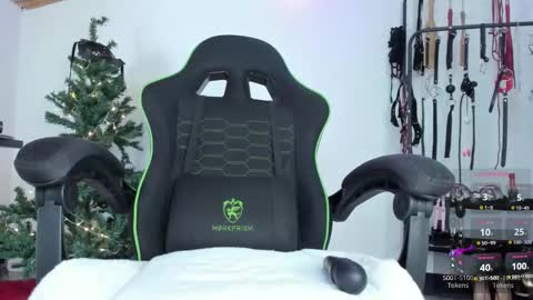 Snapshot of arianna_connor1 chatting on 4, 12, 2025 Arianna Connor online show from 4, 12, 2025