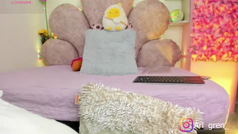 Snapshot of arianna_gren chatting on 8, 1, 2025 Arianna online show from 8, 1, 2025