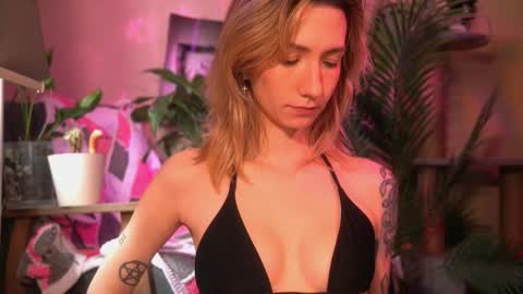 Olivka online show from 6, 3, 2026