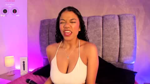 Snapshot of arianna_roxe_ chatting on 6, 6, 2026 arianna_roxe_ online show from 6, 6, 2026