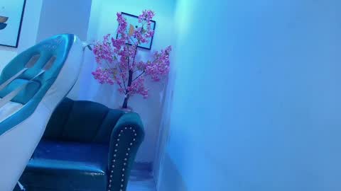 Snapshot of arianna_sweeet chatting on 4, 6, 2026 arianna_sweeet online show from 4, 6, 2026
