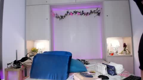 ariannavega_ online show from 29, 7, 2026