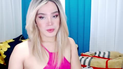 Snapshot of arianne_xoxo777 chatting on 25, 3, 2026 ARIANNE CUMS online show from 25, 3, 2026