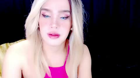 Snapshot of arianne_xoxo777 chatting on 16, 4, 2026 ARIANNE CUMS online show from 16, 4, 2026