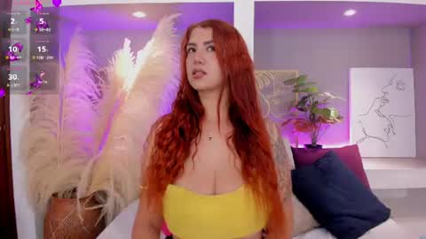 ariarusso_ online show from 11, 7, 2026