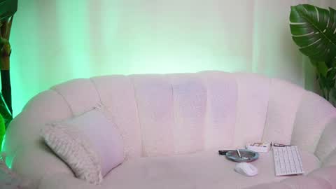  Aria  online show from 4, 5, 2026