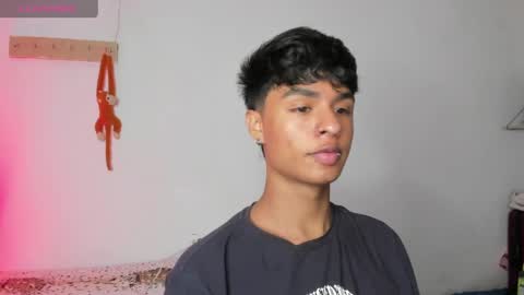 ariel_adan online show from 5, 4, 2026