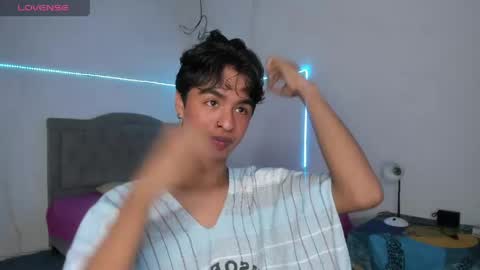 ariel_adan online show from 25, 5, 2026