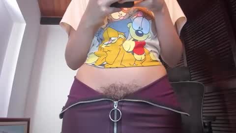 Ariel Pink Diamond online show from 10, 10, 2025