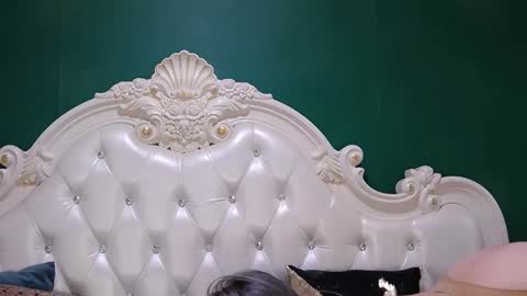 Snapshot of arielburn chatting on 18, 9, 2025 Ariel online show from 18, 9, 2025