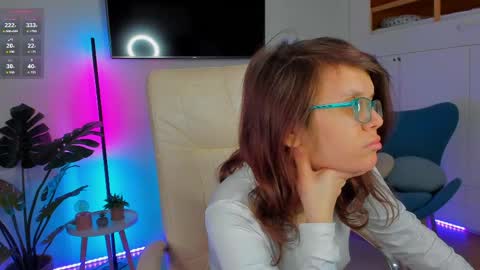 Ariell Mini online show from 4, 4, 2026