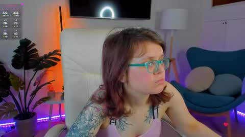 Ariell Mini online show from 22, 4, 2026