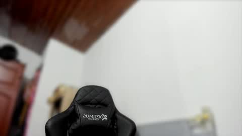 Stephany  online show from 20, 4, 2026