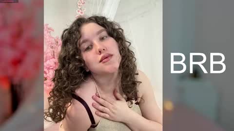 Snapshot of ariella_sol chatting on 10, 1, 2025 Ariella GTM3 Tue Wed Thu Fri Sat 0400 am-1030pm online show from 10, 1, 2025