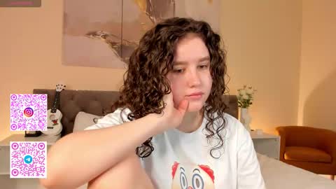 Snapshot of ariella_sol chatting on 19, 9, 2025 Ariella GTM3 Tue Wed Thu Fri Sat 0400 am-1030pm online show from 19, 9, 2025