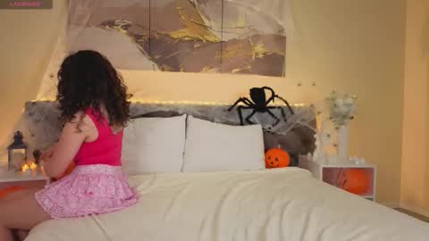 Snapshot of ariella_sol chatting on 3, 11, 2025 Ariella GTM3 Tue Wed Thu Fri Sat 0400 am-1030pm online show from 3, 11, 2025