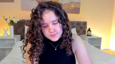 Snapshot of ariella_sol chatting on 14, 6, 2026 Ariella GTM3 Tue Wed Thu Fri Sat 0400 am-1030pm online show from 14, 6, 2026