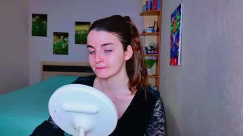 arielstonks_lovee online show from 11, 3, 2025