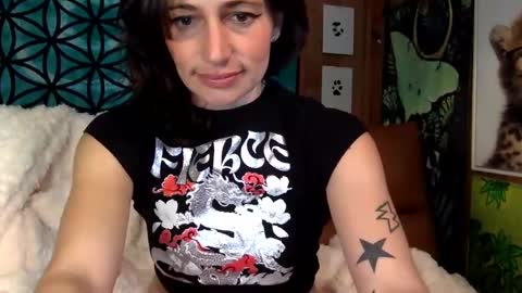 Snapshot of arielwyld chatting on 15, 12, 2024 ariel colin when hes here online show from 15, 12, 2024