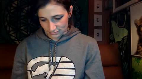 Snapshot of arielwyld chatting on 17, 12, 2024 ariel colin when hes here online show from 17, 12, 2024