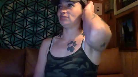 Snapshot of arielwyld chatting on 9, 1, 2025 ariel colin when hes here online show from 9, 1, 2025