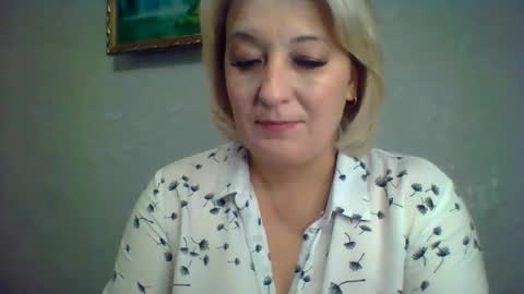 ArielXLoveresss online show from 2, 11, 2025