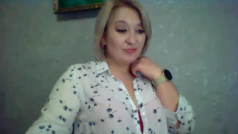ArielXLoveresss online show from 7, 11, 2025