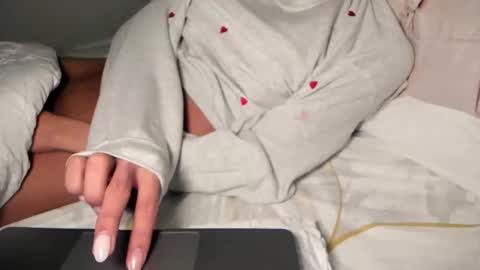 Aria online show from 15, 2, 2026