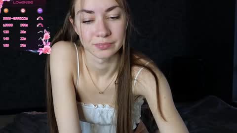 Snapshot of ariiadnaaa chatting on 5, 2, 2025 Ariadna online show from 5, 2, 2025